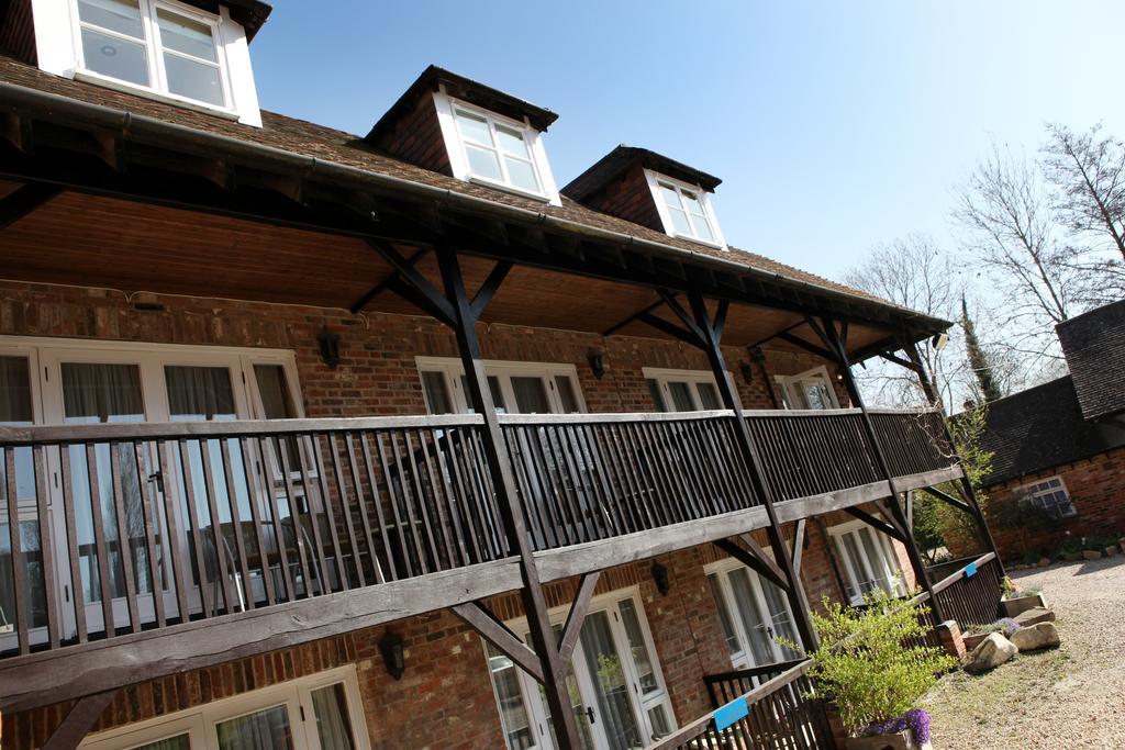 Newbury Manor Guest House Exterior foto